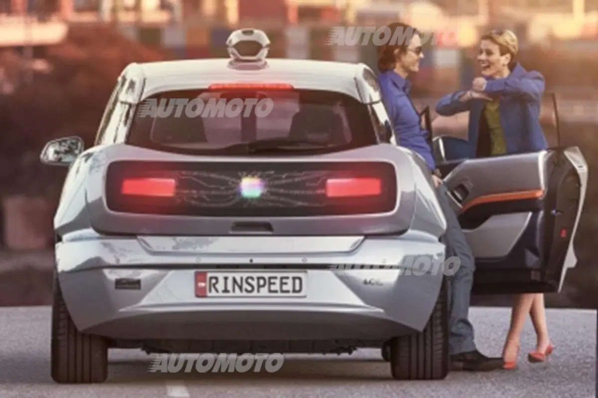Rinspeed Budii: l'auto con il braccio robotico (8)