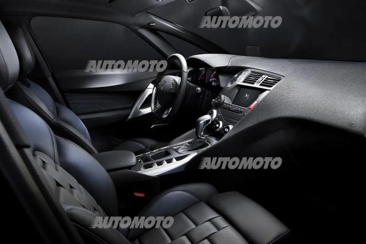DS 5 restyling: addio Citroen (3)