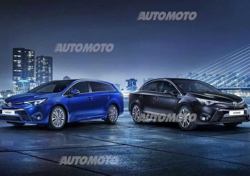 Toyota Avensis restyling station wagon e berlina