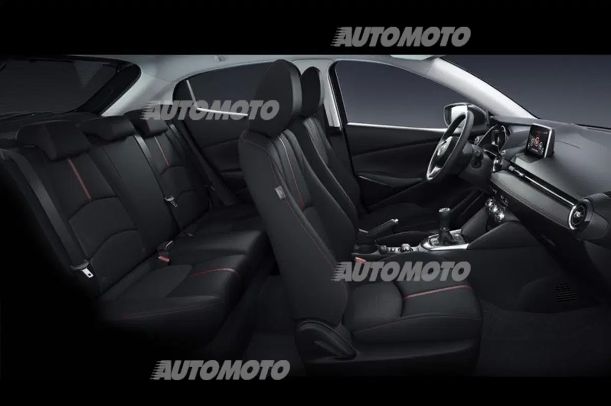 Nuova Mazda2 (26)