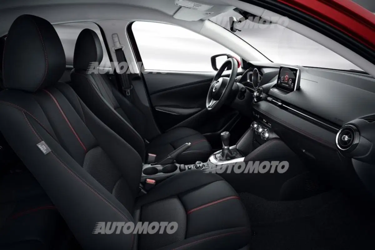 Nuova Mazda2 (28)