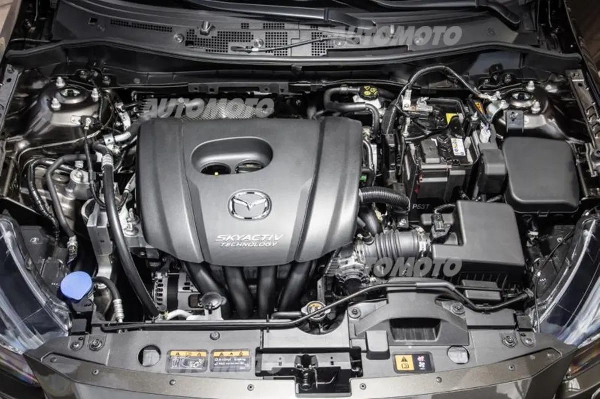 Nuova Mazda2 (47)