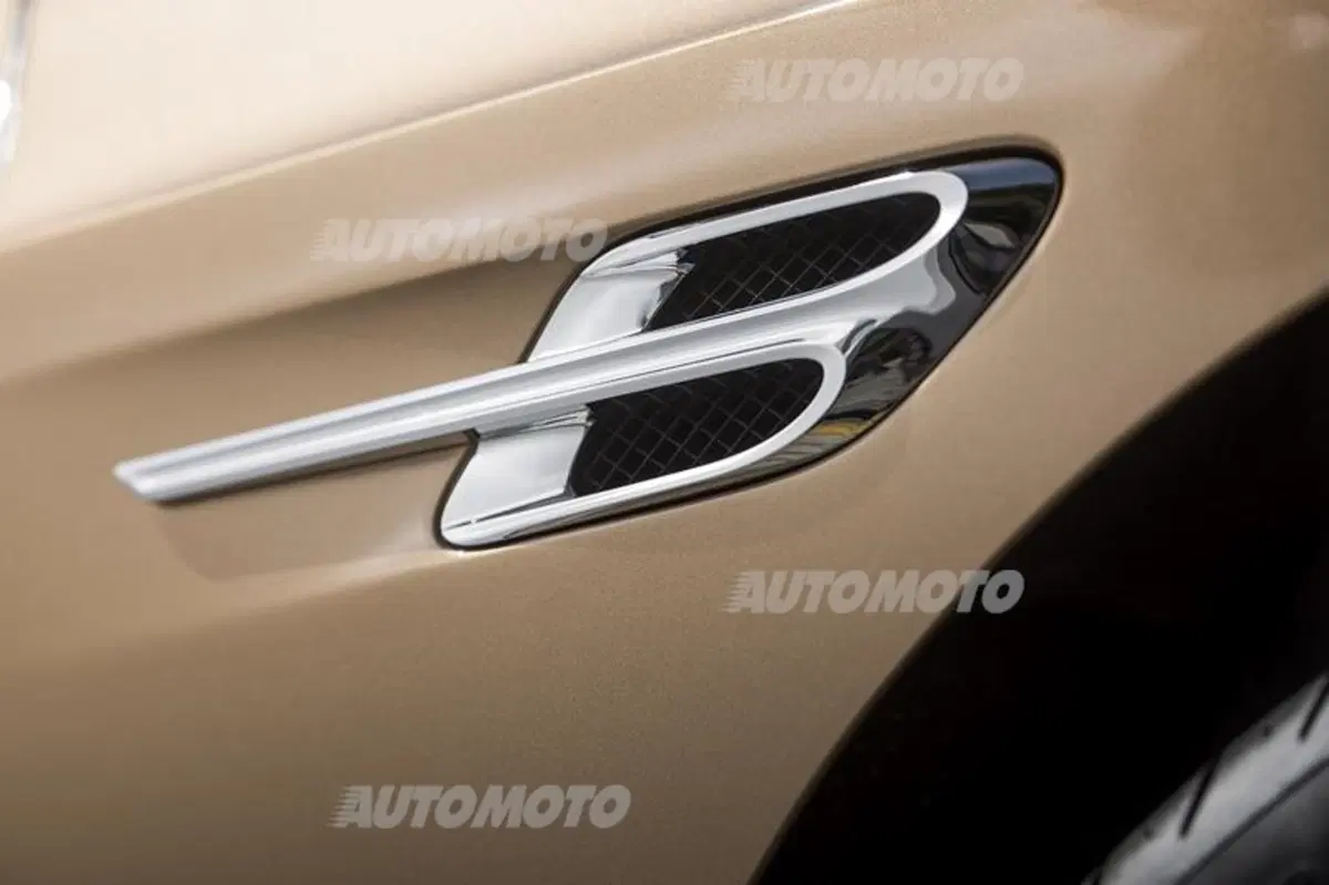 Bentley: a Ginevra il restyling della gamma Continental (3)
