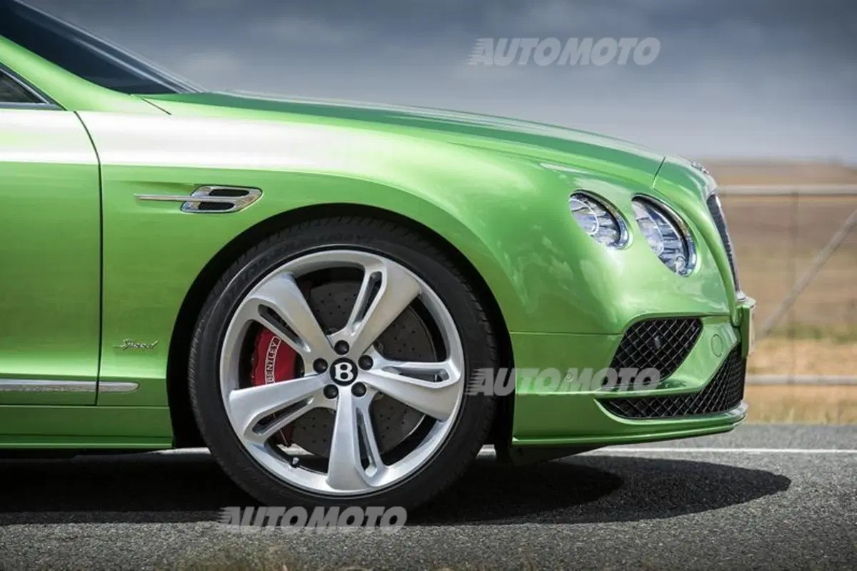 Bentley: a Ginevra il restyling della gamma Continental (11)