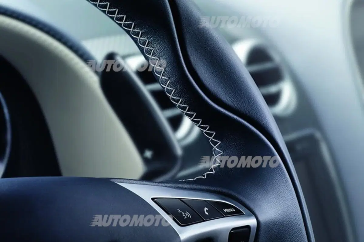 Bentley: a Ginevra il restyling della gamma Continental (22)