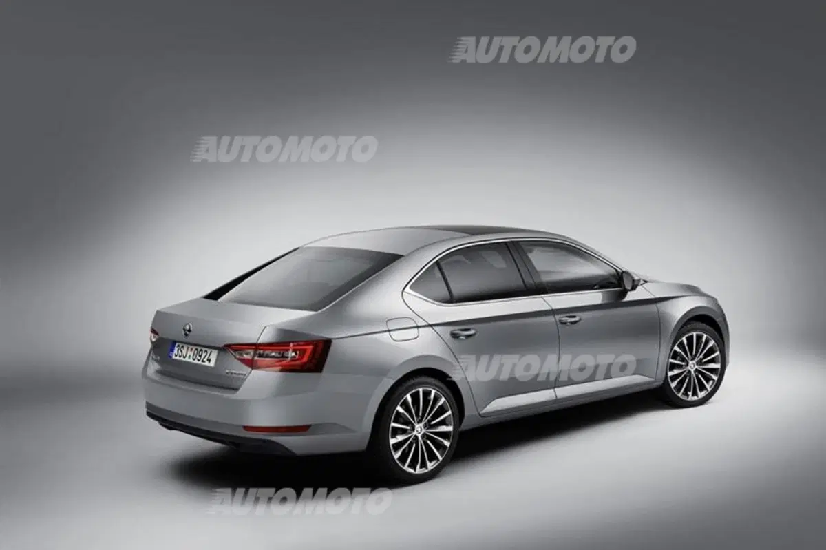 Nuova Skoda Superb: look tagliente e tanta tecnologia (3)