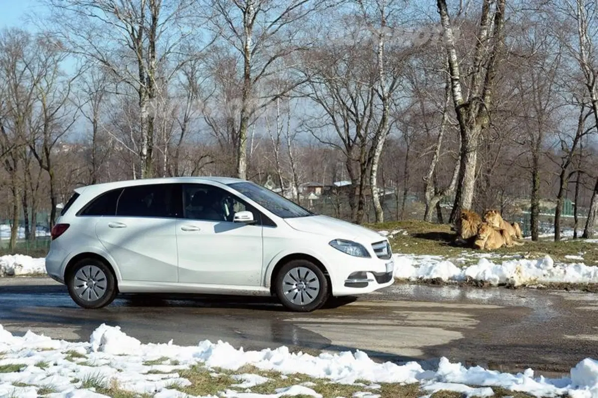 Mercedes Classe B Electric Drive (3)