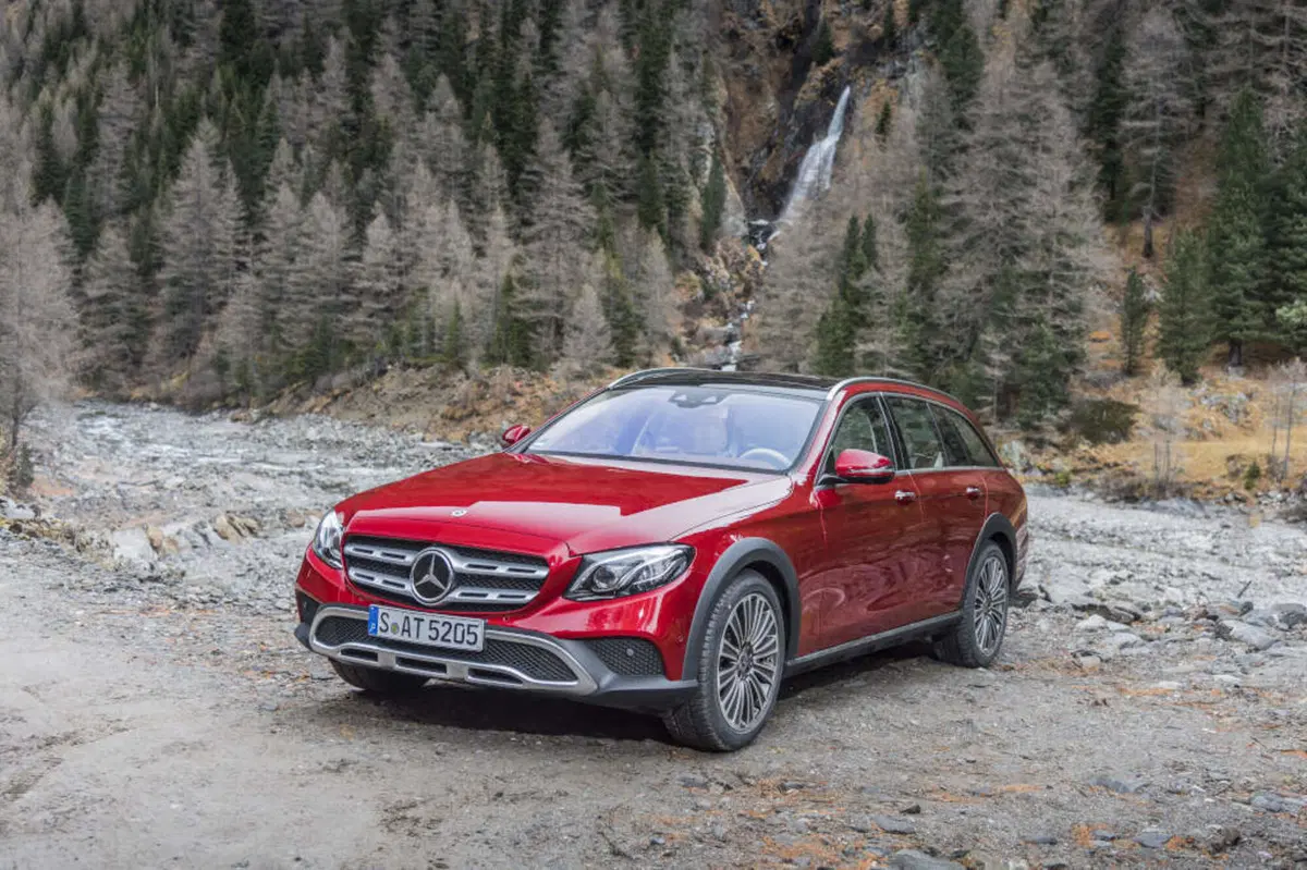 Mercedes Classe E All-Terrain, elegantemente tuttoterreno