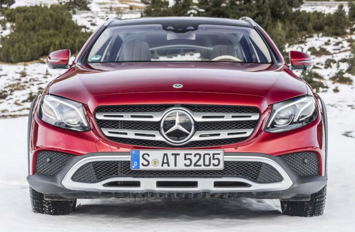 Mercedes Classe E All-Terrain, elegantemente tuttoterreno (8)