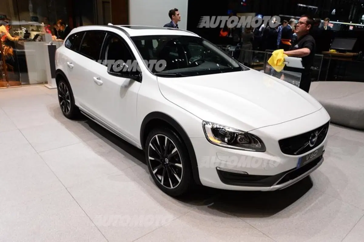 Volvo al Salone di Ginevra 2015 (6)