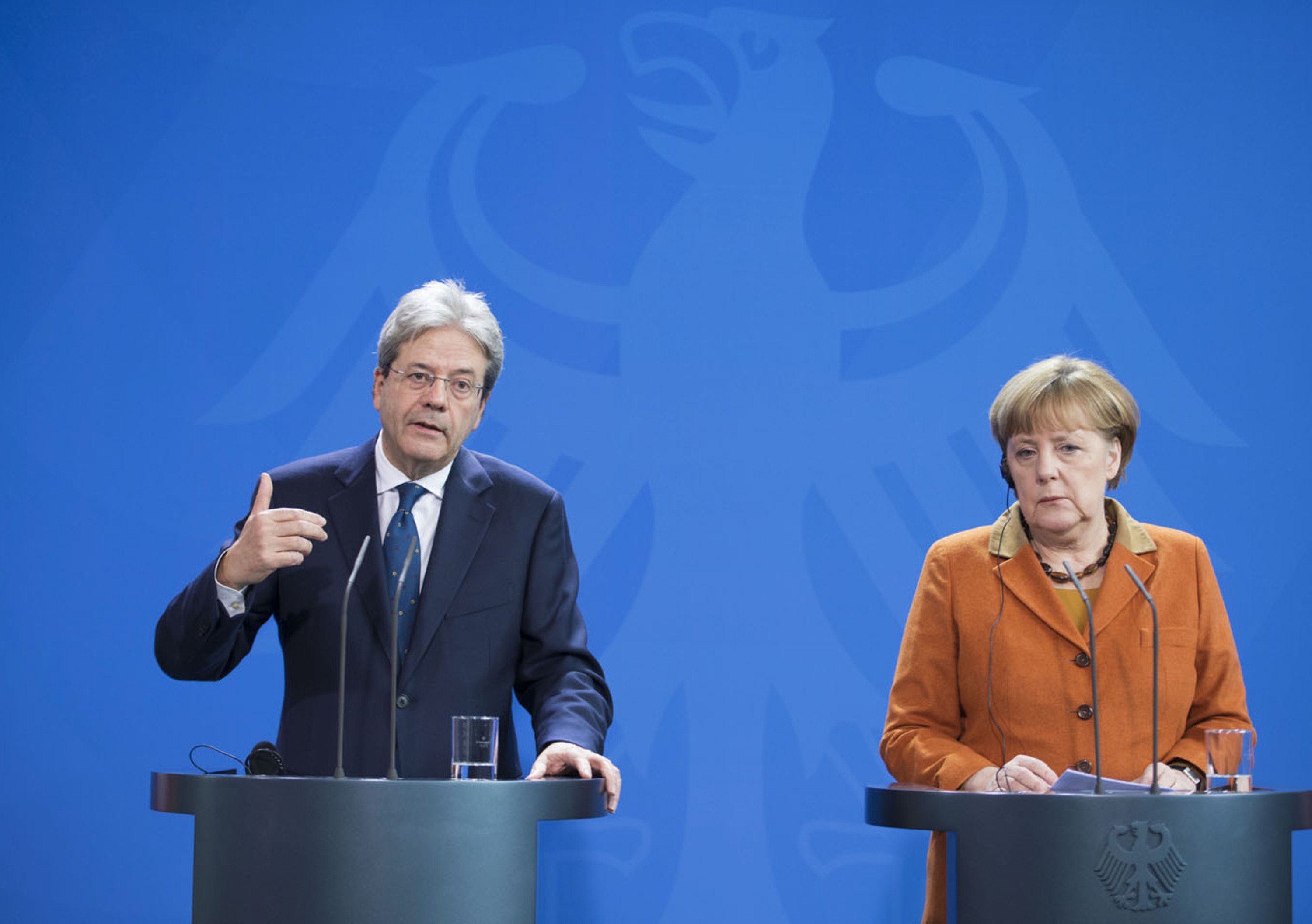 Diesel FCA, Gentiloni a Merkel: &laquo;Decidiamo noi&raquo;