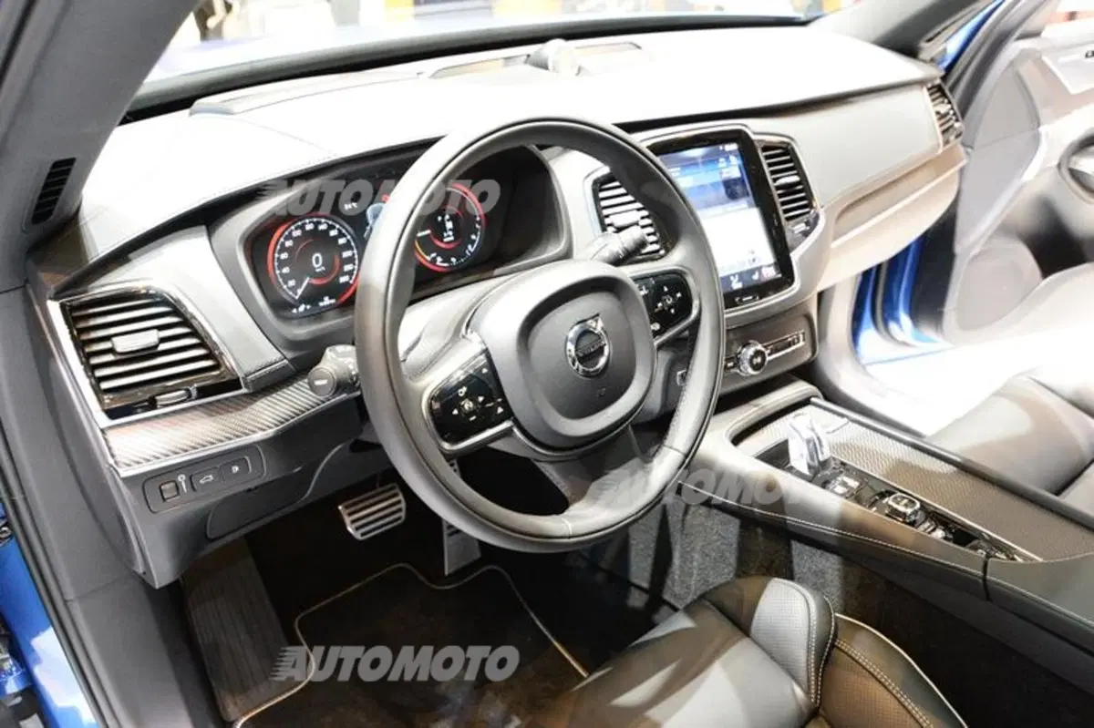 Volvo al Salone di Ginevra 2015 (17)