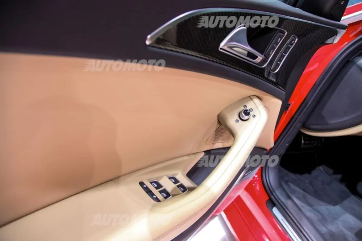 Audi al Salone di Ginevra 2015 (18)