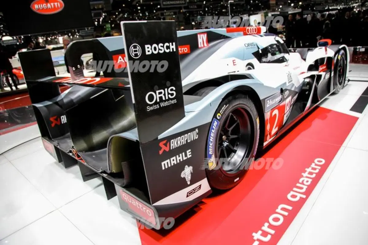Audi al Salone di Ginevra 2015 (19)