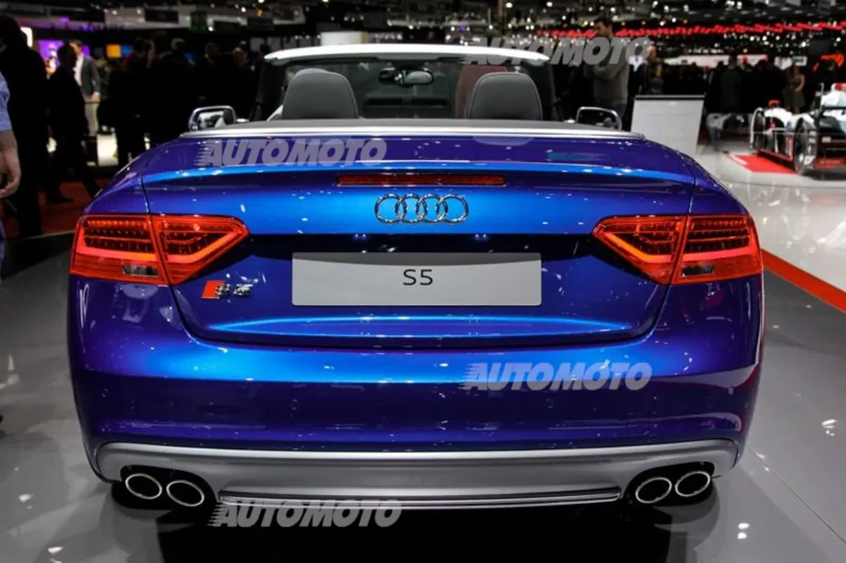 Audi al Salone di Ginevra 2015 (30)