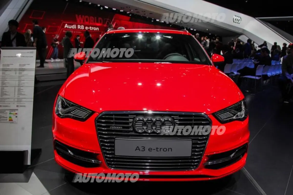 Audi al Salone di Ginevra 2015 (32)