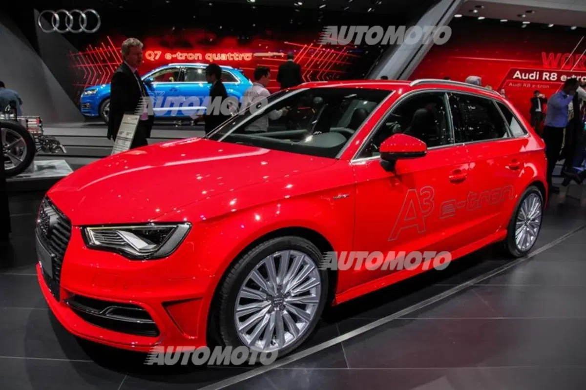 Audi al Salone di Ginevra 2015 (33)