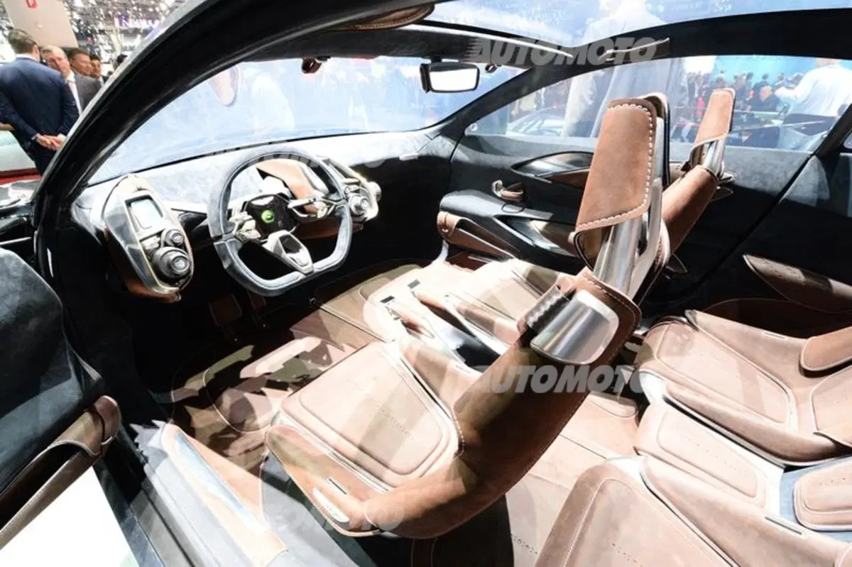 Aston Martin al Salone di Ginevra 2015 (24)