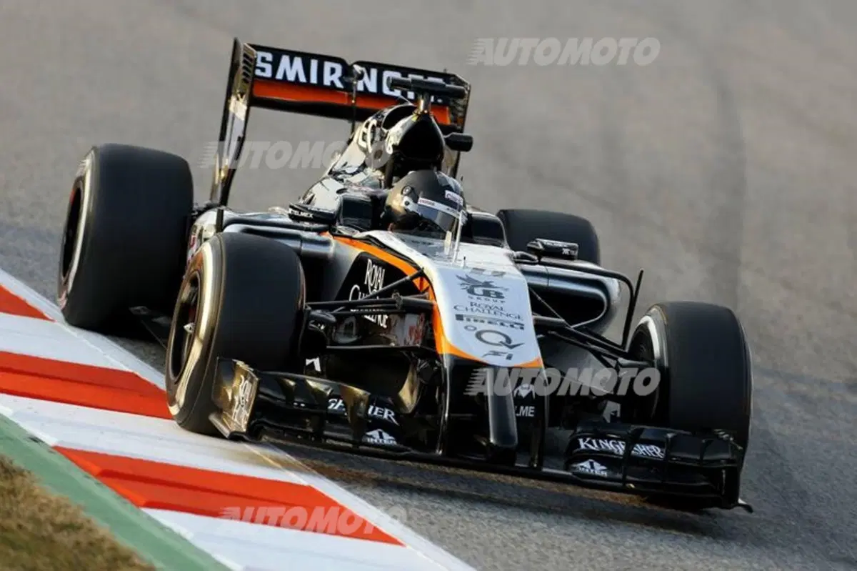F1 test Barcellona, Day 2: Ricciardo si impone, ma la Ferrari non molla (5)