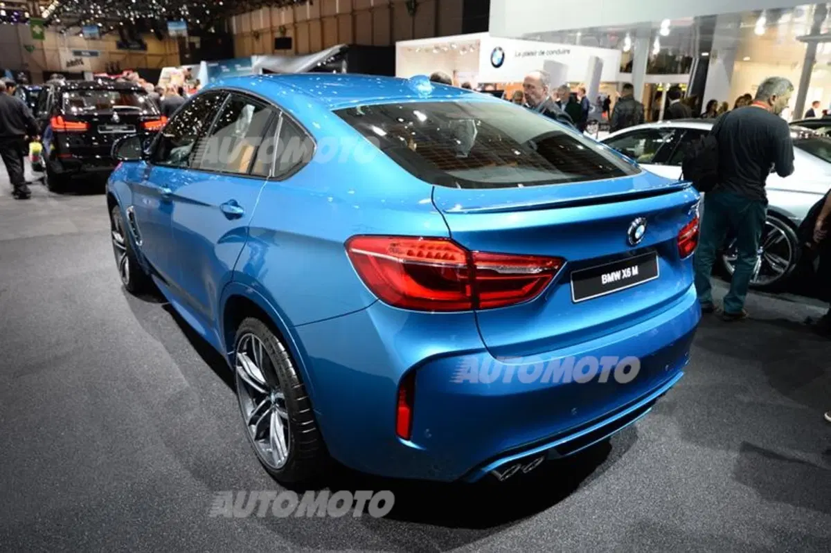 BMW al Salone di Ginevra 2015 (10)