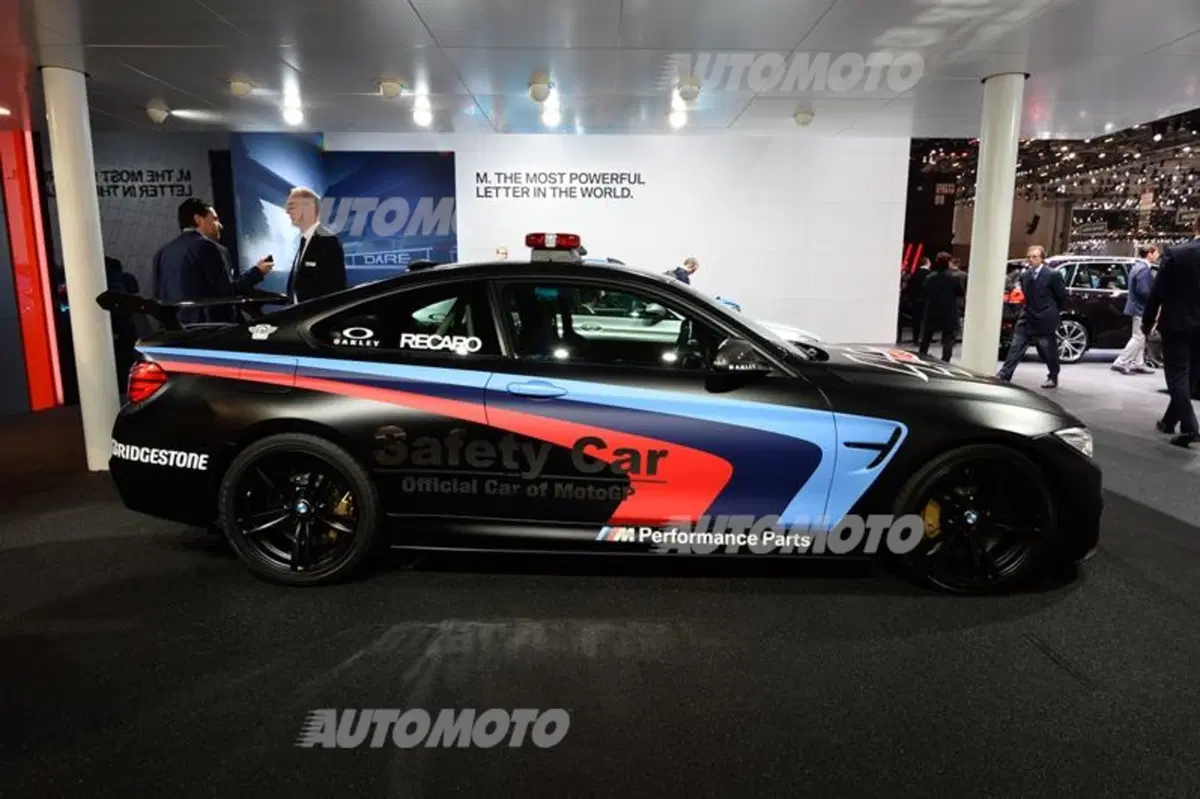 BMW al Salone di Ginevra 2015 (19)
