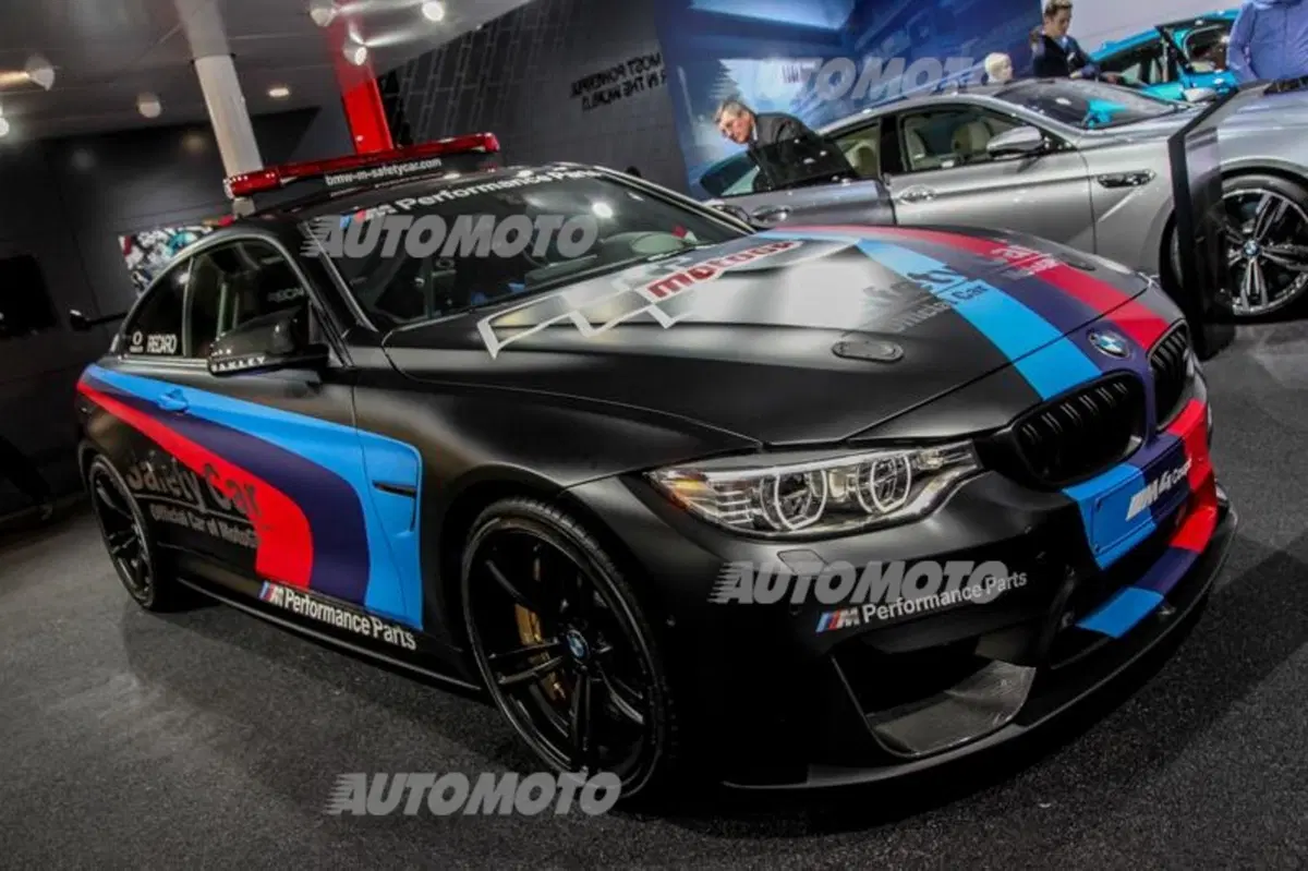 BMW al Salone di Ginevra 2015 (30)