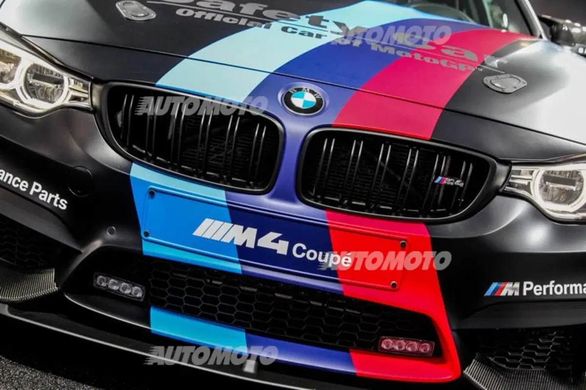 BMW al Salone di Ginevra 2015 (31)