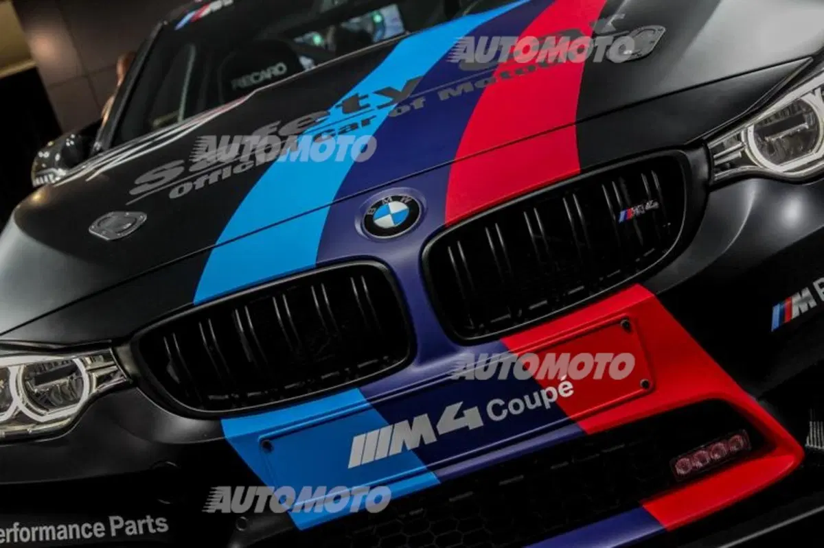 BMW al Salone di Ginevra 2015 (37)