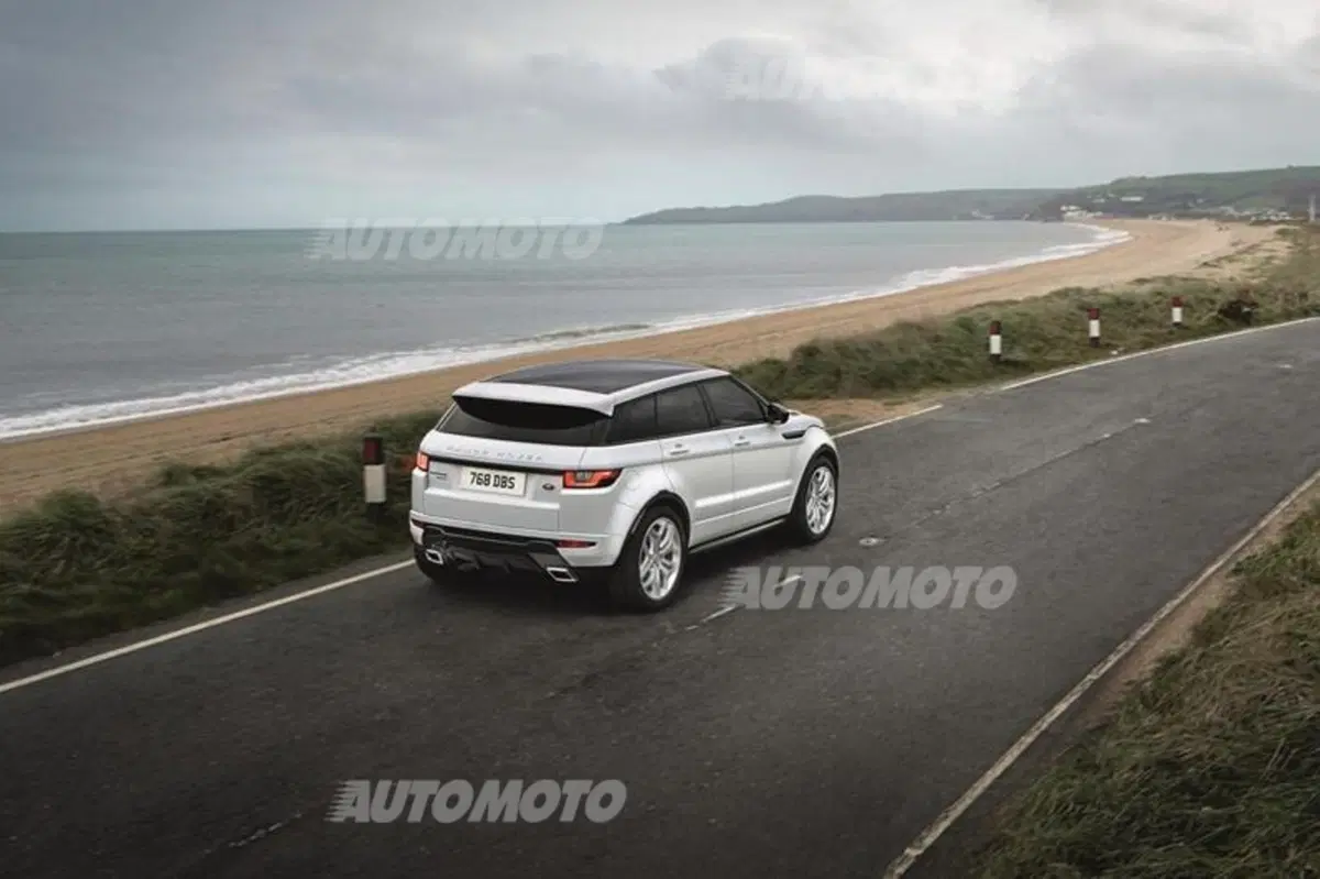 Range Rover Evoque restyling: muso più aggressivo e nuovi motori (4)