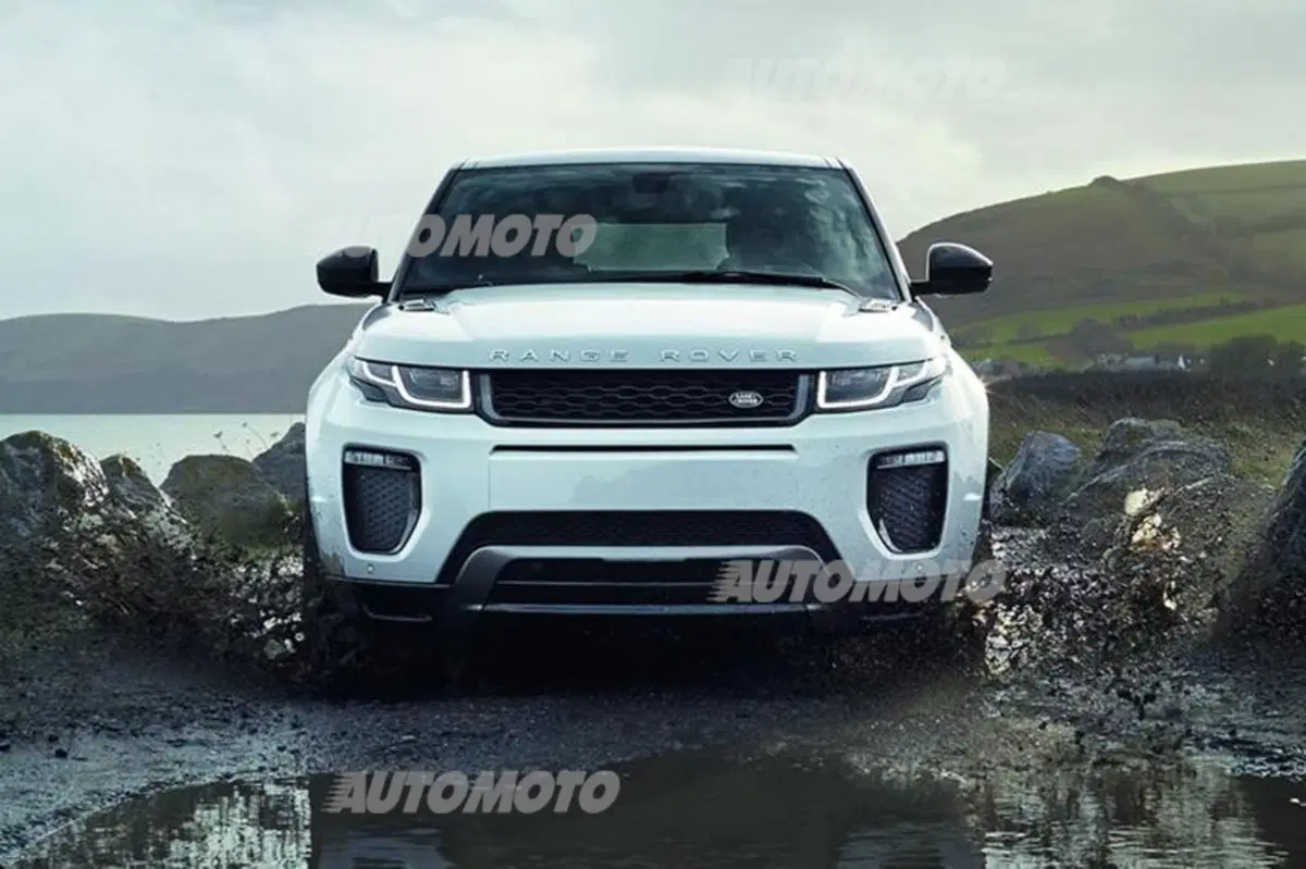 Range Rover Evoque restyling: muso più aggressivo e nuovi motori (14)