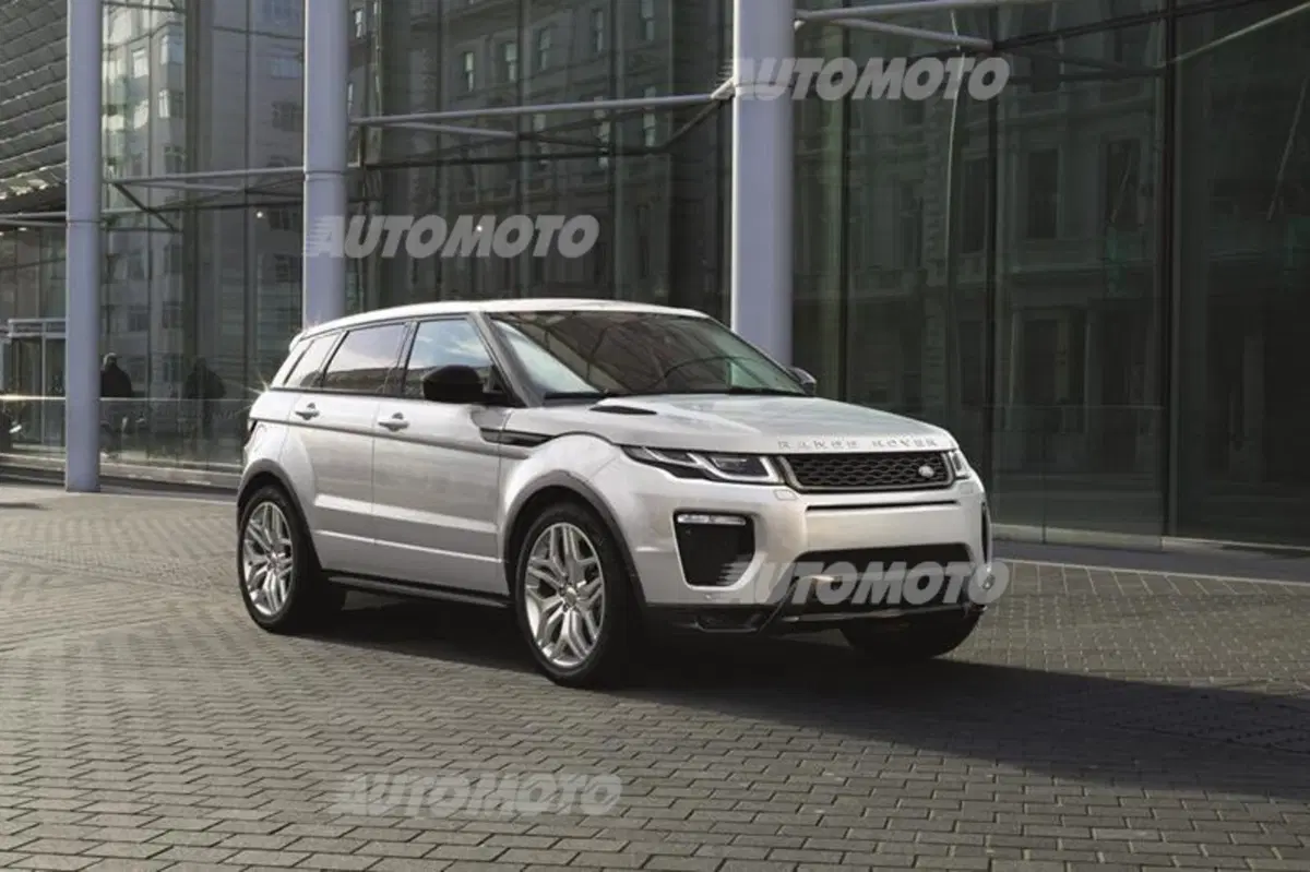 Range Rover Evoque restyling: muso più aggressivo e nuovi motori (20)