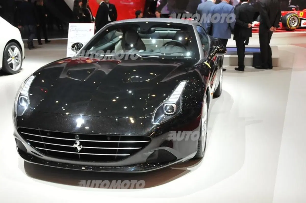 Ferrari al Salone di Ginevra 2015 (13)