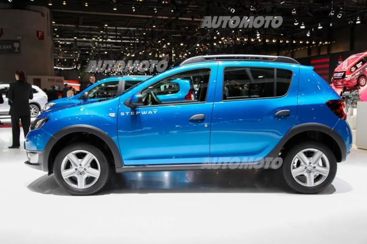Dacia al Salone di Ginevra 2015 (13)
