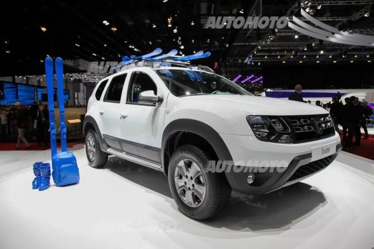 Dacia al Salone di Ginevra 2015 (24)