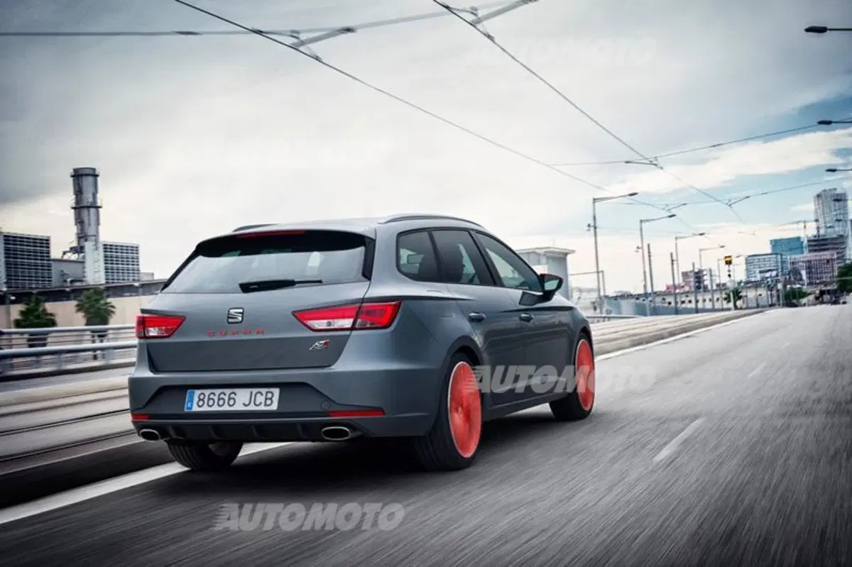 Seat Leon Cupra ST (3)