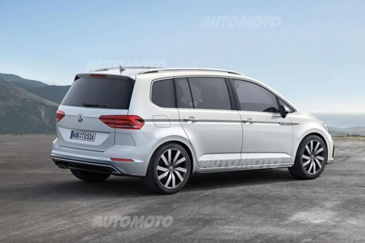 Nuova Volkswagen Touran: la sette posti cresce di 13 cm (12)