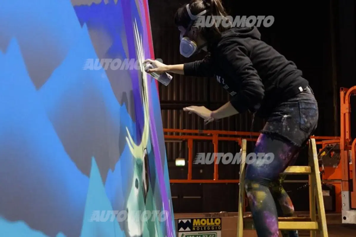 Pirelli Bilancio 2014: il pneumatico è Street Art (15)