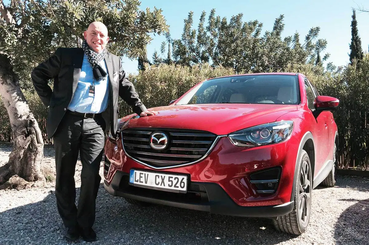 Janssens, Mazda: «Tecnologie Skyactiv? Stessi consumi dell'ibrido, costi inferiori»