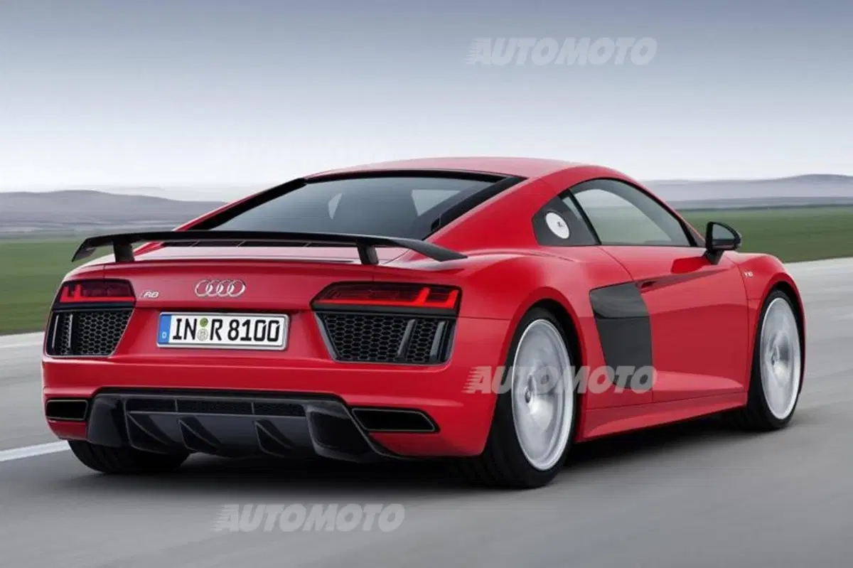 Nuova Audi R8, rabbiosa con 600 cavalli