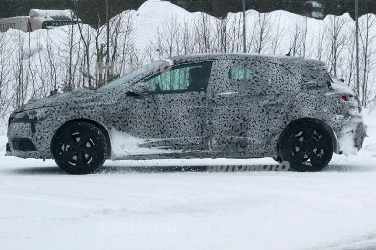 Nuova Renault Megane: ispirata a Clio e Capture (7)