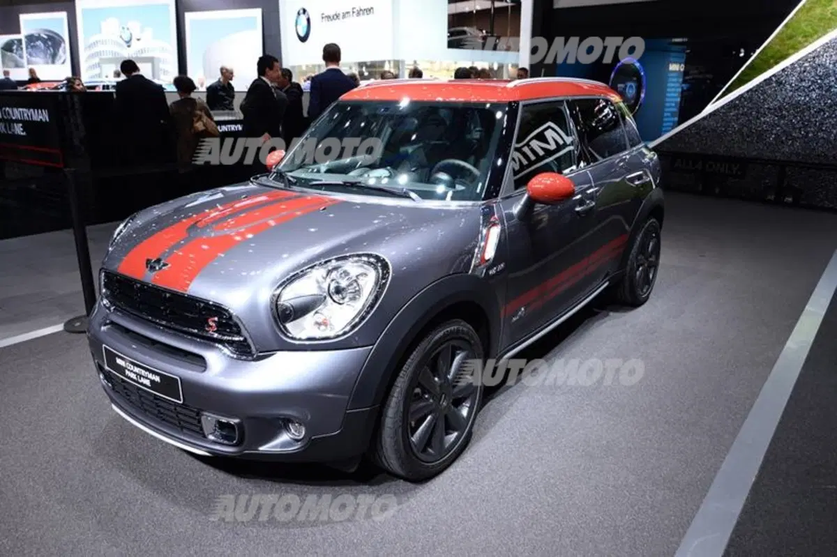 Salone di Ginevra 2015: tutte le novità dalla A alla Z (49)