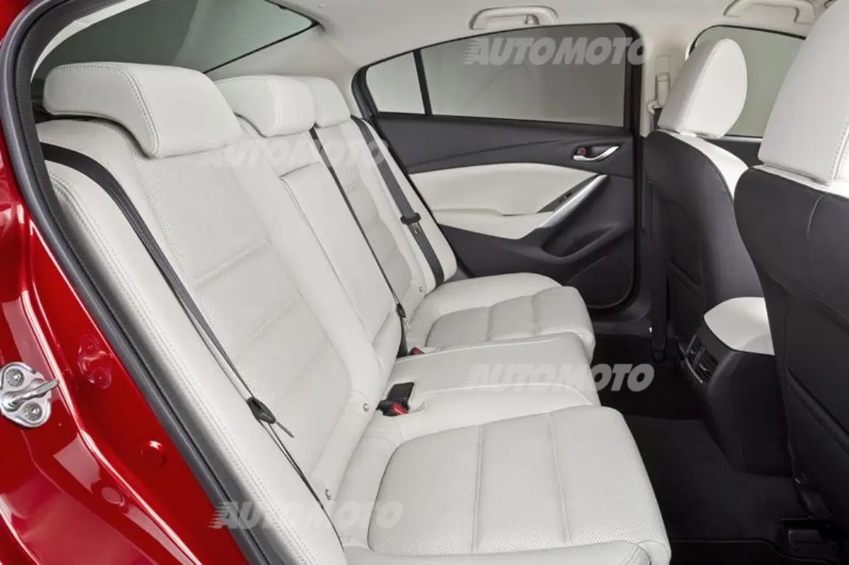 Mazda6 restyling (33)