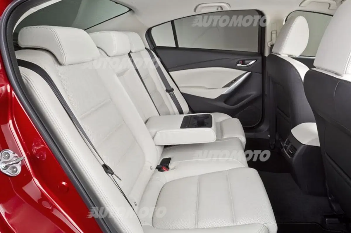 Mazda6 restyling (34)