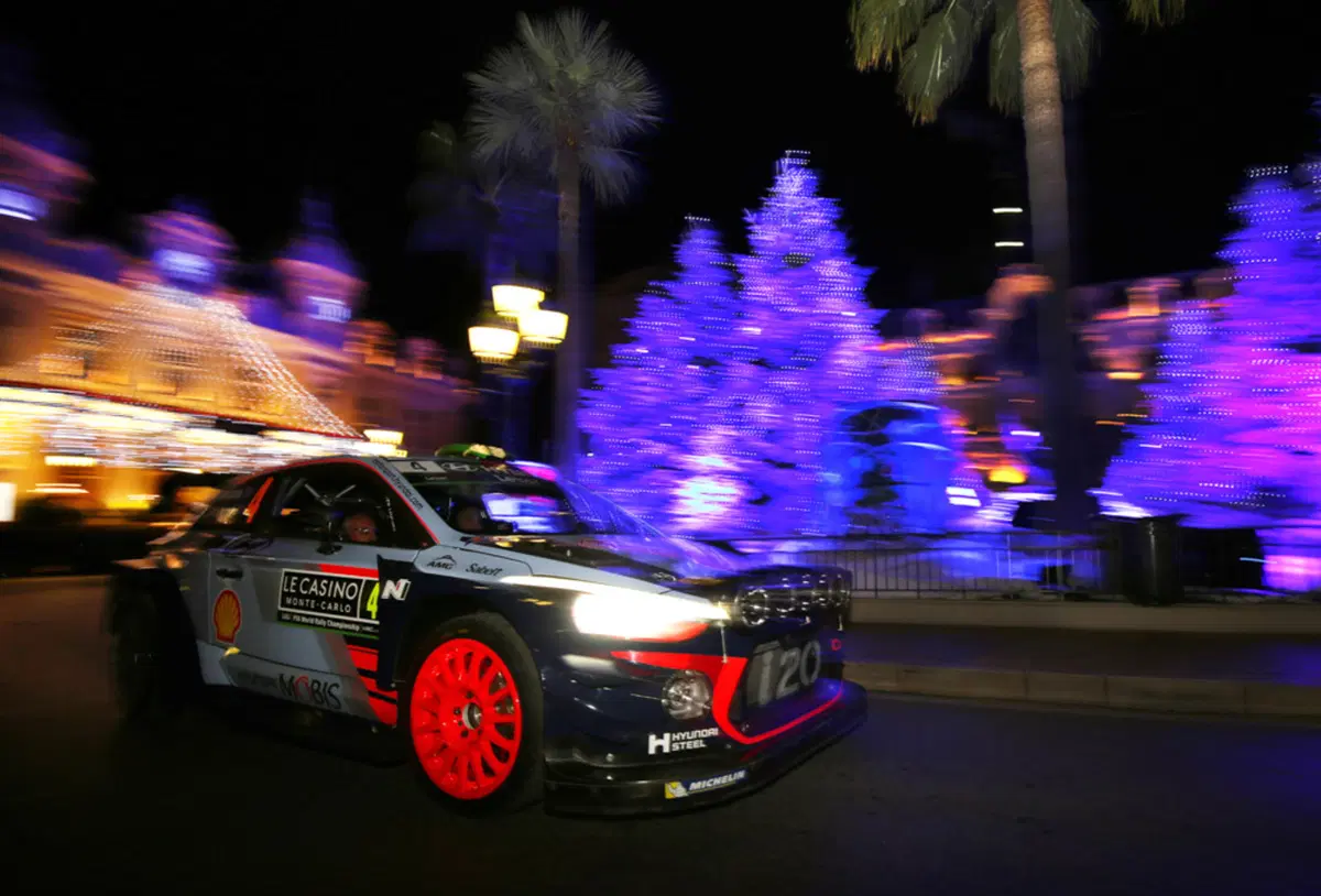 WRC17. Monte-Carlo, Inizio Fatale: morto uno spettatore (9)
