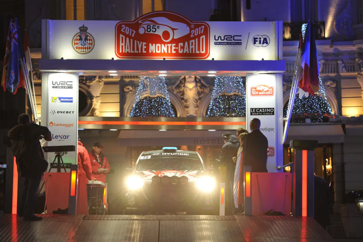 WRC17. Monte-Carlo, Inizio Fatale: morto uno spettatore (36)