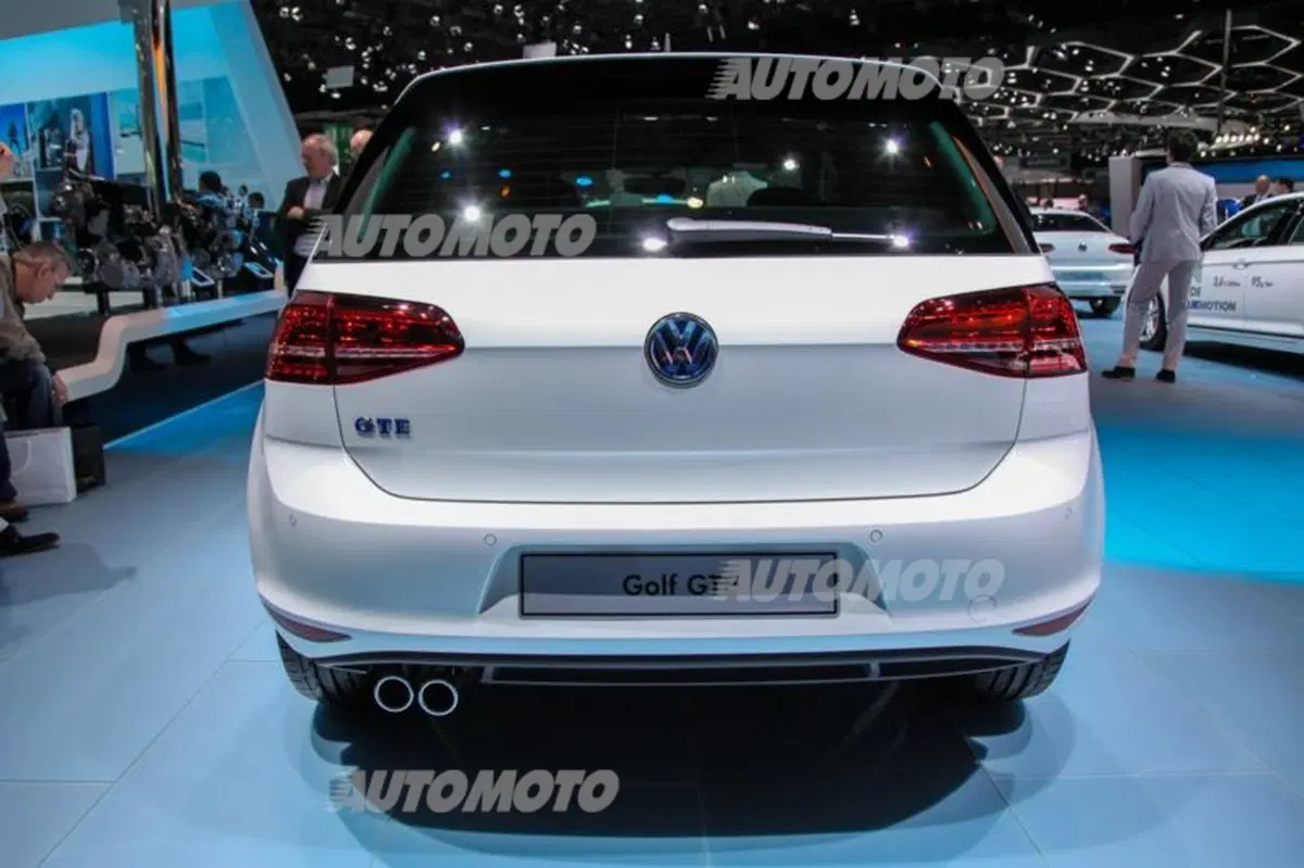 Volkswagen al Salone di Ginevra 2015 (27)