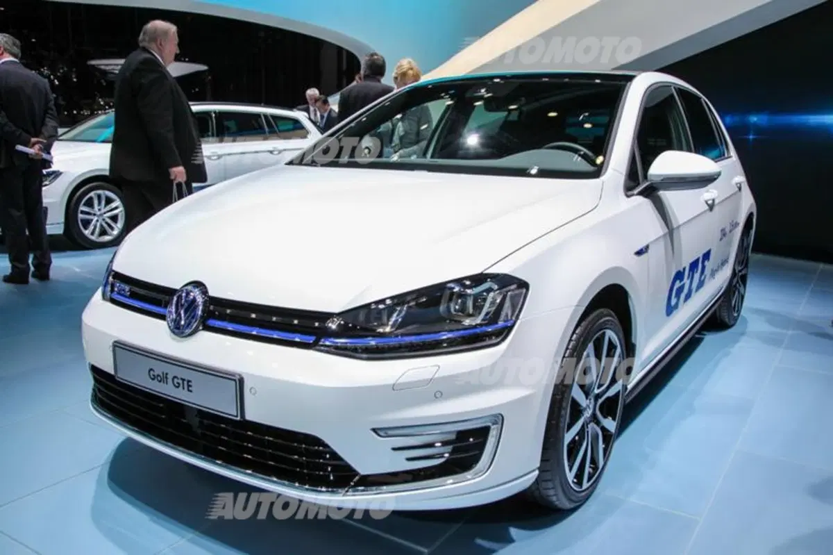 Volkswagen al Salone di Ginevra 2015 (32)