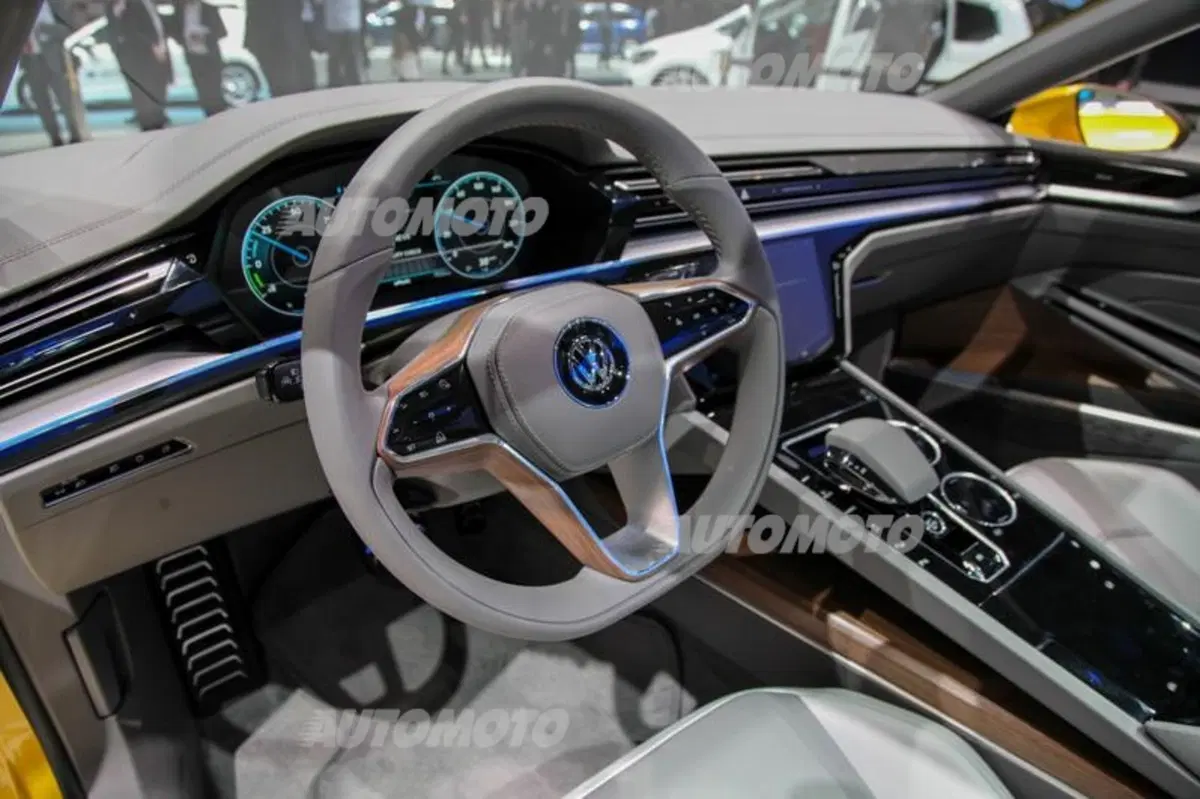 Volkswagen al Salone di Ginevra 2015 (65)