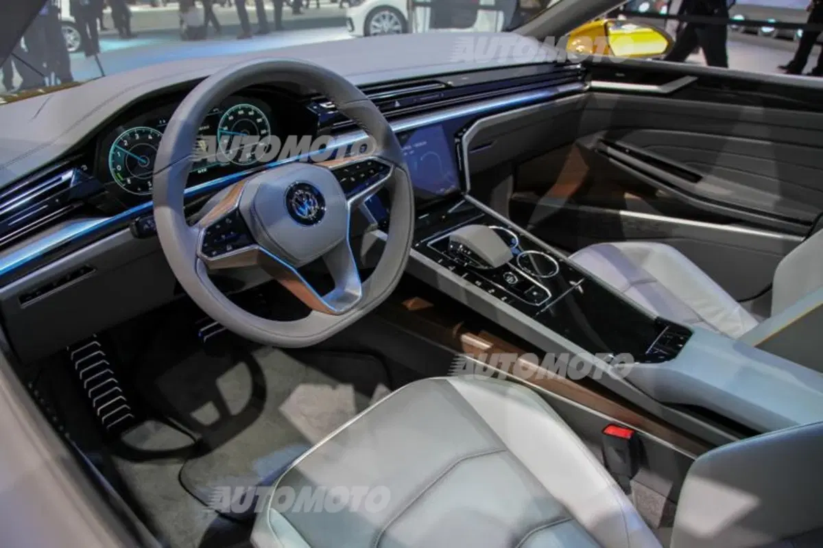 Volkswagen al Salone di Ginevra 2015 (68)
