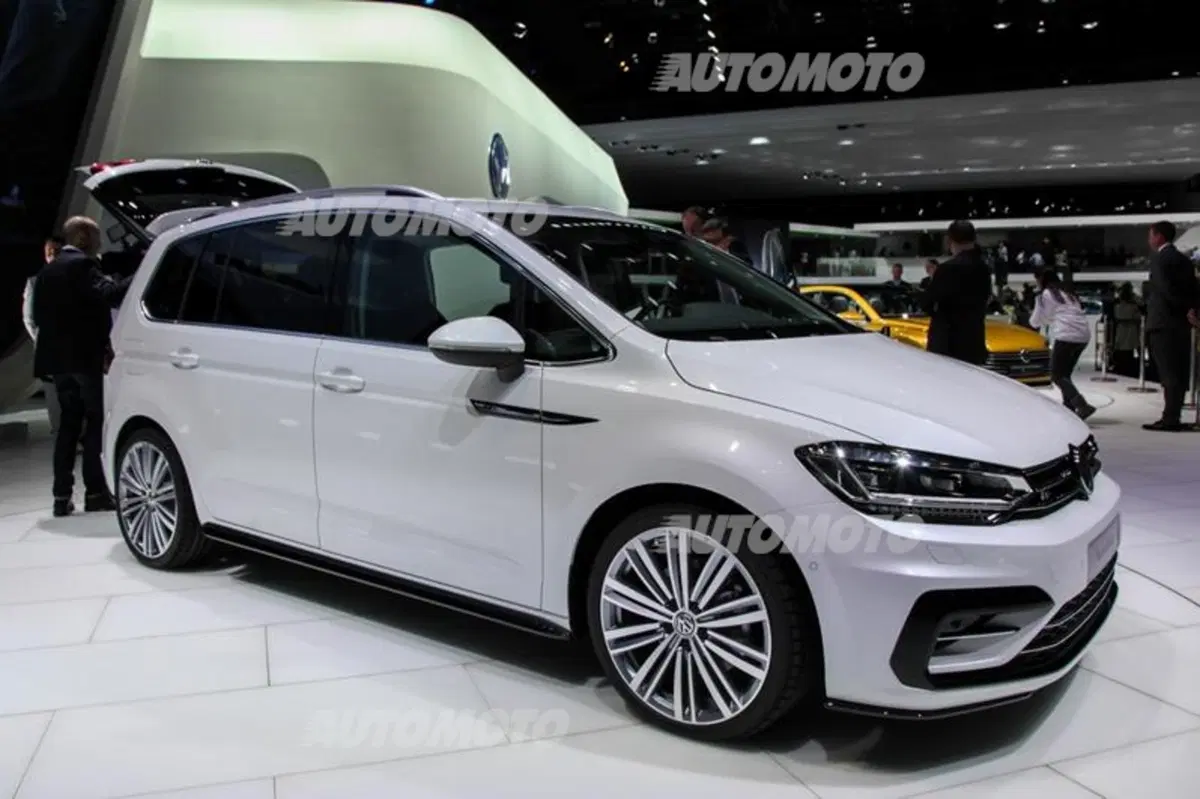 Volkswagen al Salone di Ginevra 2015 (96)